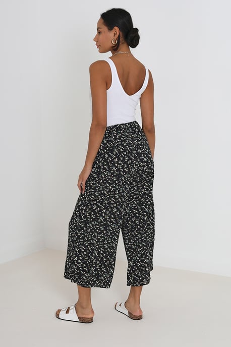 Black 'Summer Wide Leg Elasticated Wasit Floral Trousers