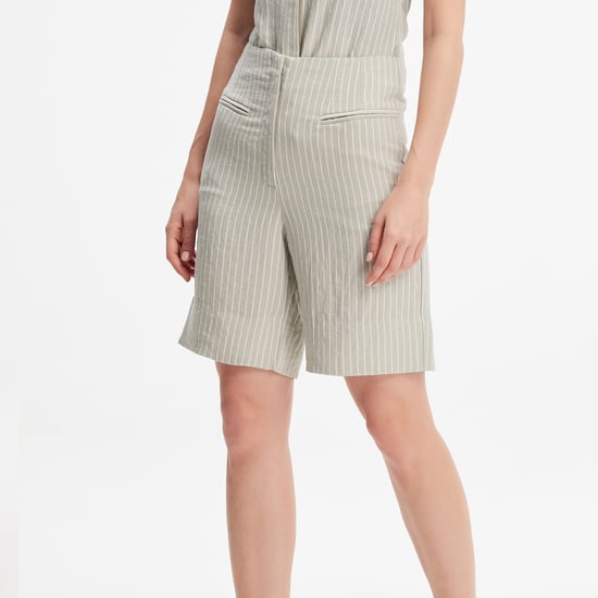 Gestreepte rechte shorts - Image 1