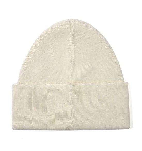 Accessories Fred Perry Graphic Beanie Hat in Ecru - Image 2