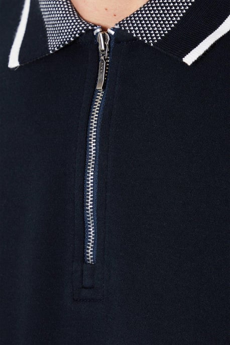 Jacquard Collar Zip Polo Shirt