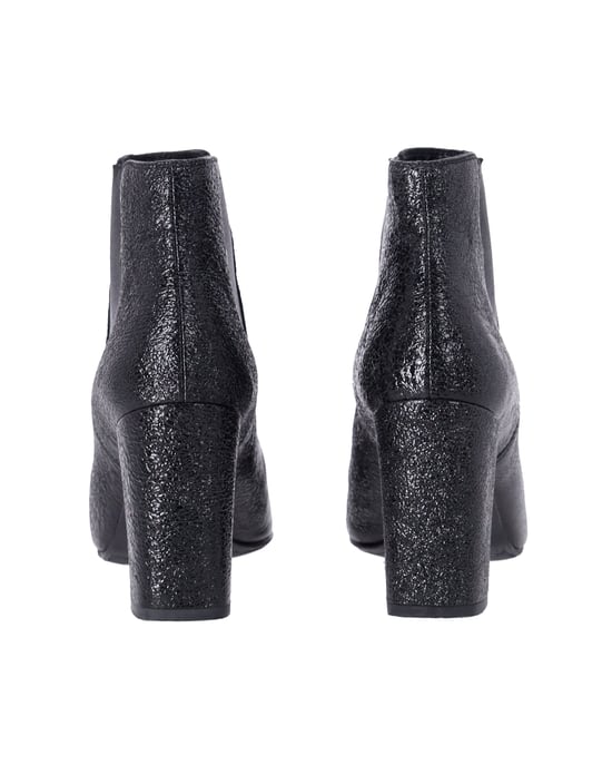 Saint Laurent High Heel Chelsea Boots in Black Leather - Image 2