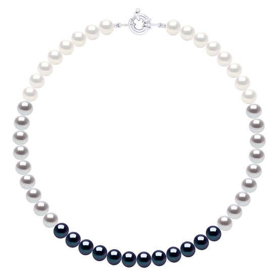 Necklace of Real Cultured Freshwater Pearls and Round 8-9 mm