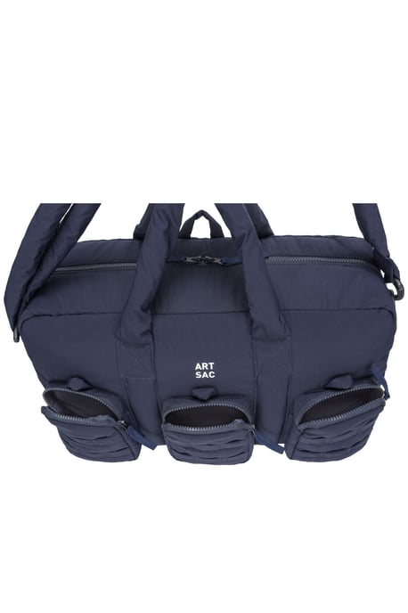 Harring Padded Triple Pocket Holdall