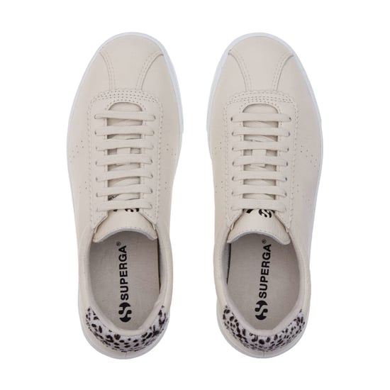 Superga Womens/Ladies 2843 Club S Dalmatian Print Tumbled Leather Trainers (Beige Gesso) - Image 4