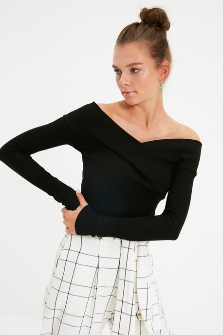 Koel Comfort Romper in Zwart - Image 1