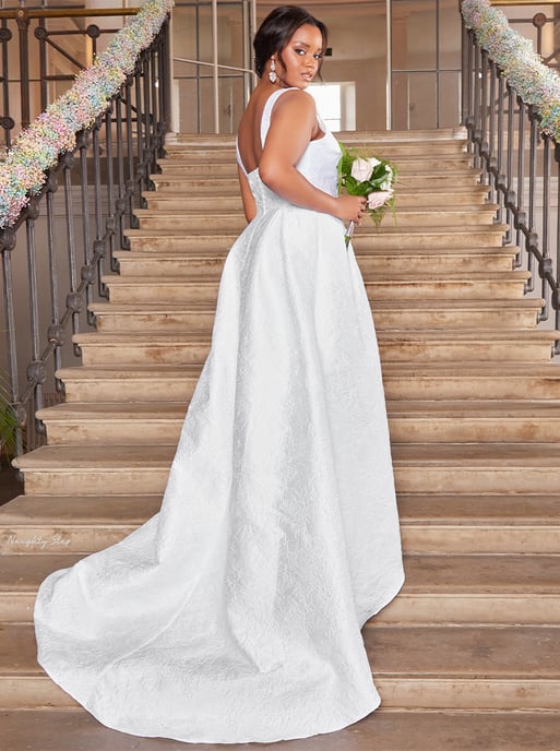 Petite Sleeveless Textured Bridal Wedding Dress