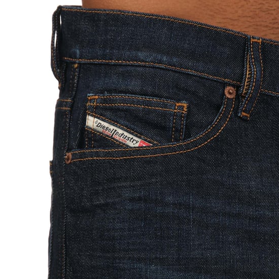 Heren Diesel D-Macs Straight Jeans in Denim - Image 5