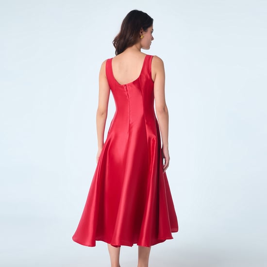 Cocktailjurk met hartvormig decolleté en kralen - Image 3