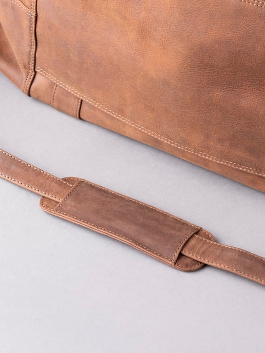 Hunter Leather Holdall in Tan