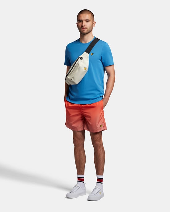 Lyle & Scott Plain T-Shirt in Blue - Image 2