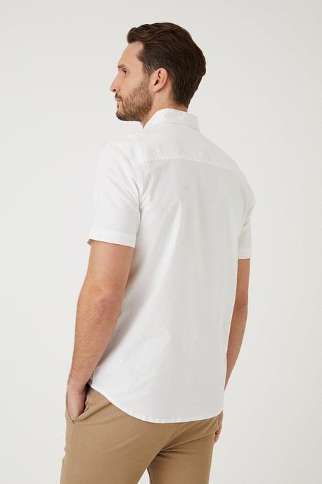White Short Sleeve Oxford Shirt - Image 3