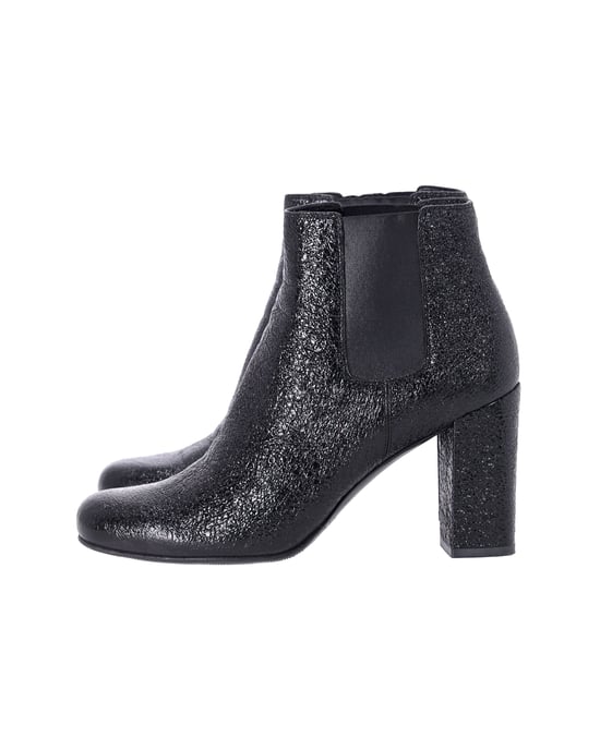 Saint Laurent High Heel Chelsea Boots in Black Leather - Image 3