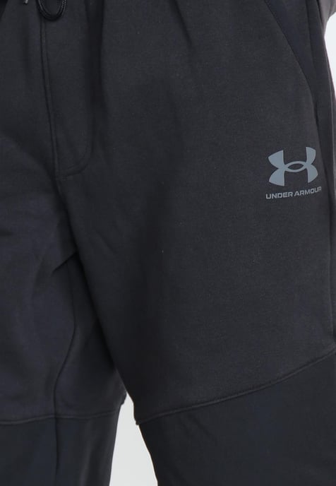 Under Armour Trainingsshort Heren in Zwart - Image 5