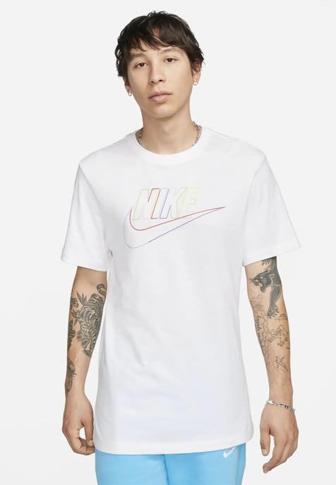 Nike M NSW Club+ BRD PK HBR T-shirt in wit - Image 1