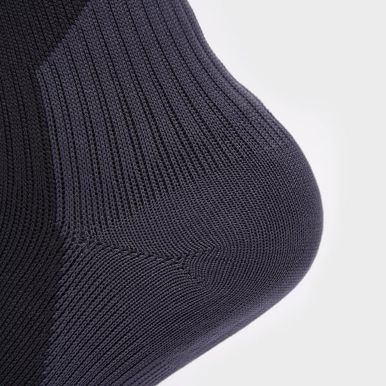 Sealskinz Waterproof Extreme Cold Weather Mid Length Sock - Image 5