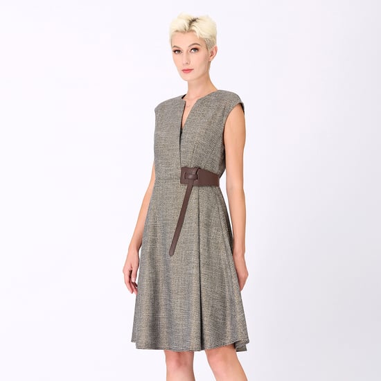 Trapeze dress with cross -effect