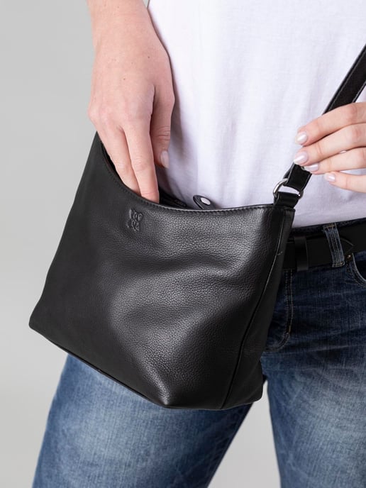 Fornside Small Leather Cross Body Bag in Black