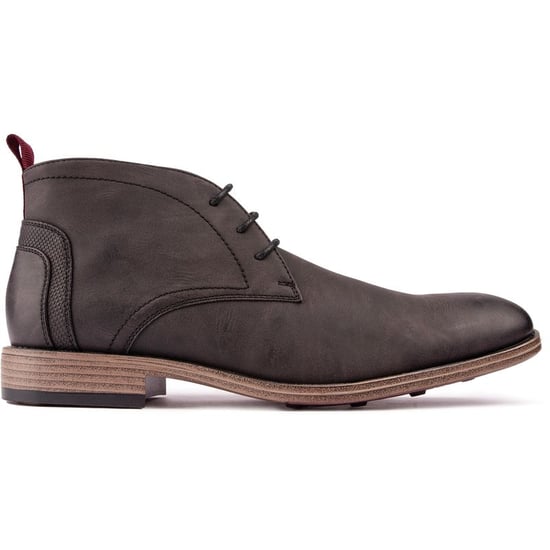 Soletrader Flint Chukka Boots - Image 1