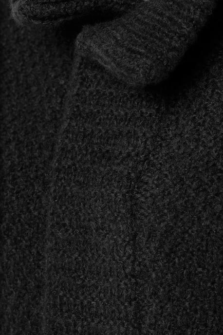 Isra Vest Zwart - Image 6