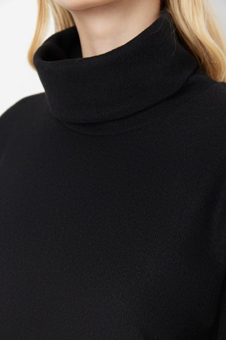 Trendyol Kvinnors Turtleneck Shift Midi Klänning - Image 3