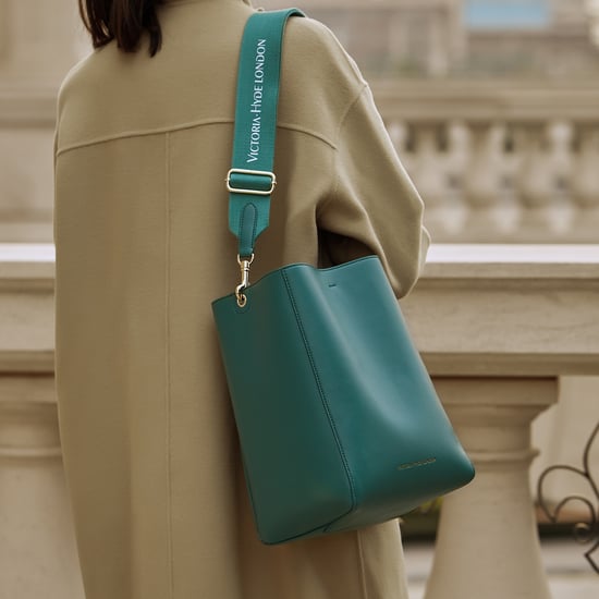 VICTORIA HYDE Romi Shoulder Bag Green - Image 6