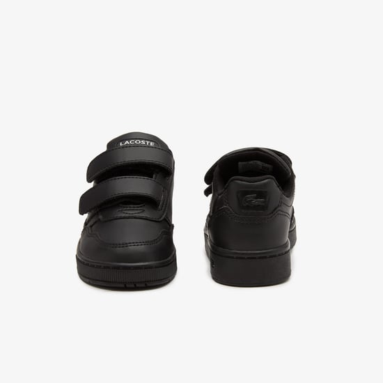 Boy's Lacoste Infants T-Clip Trainers in Black - Image 4