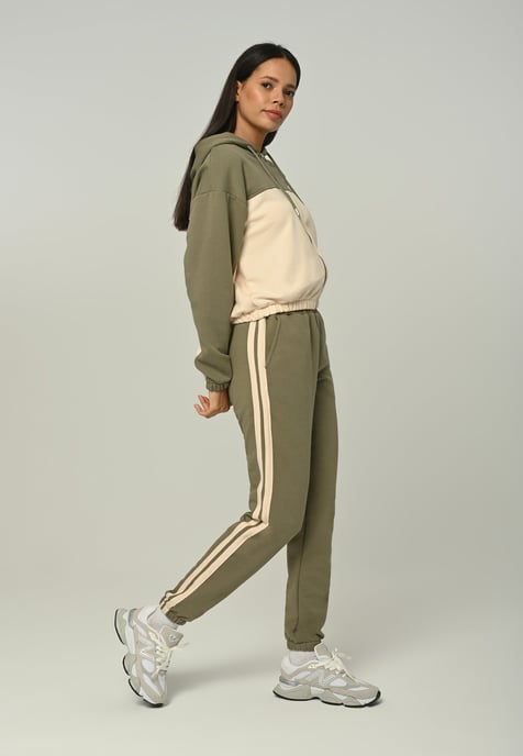 Tom Barron Ladies Cuddly Bear Embroidered Zip-Up Tracksuit