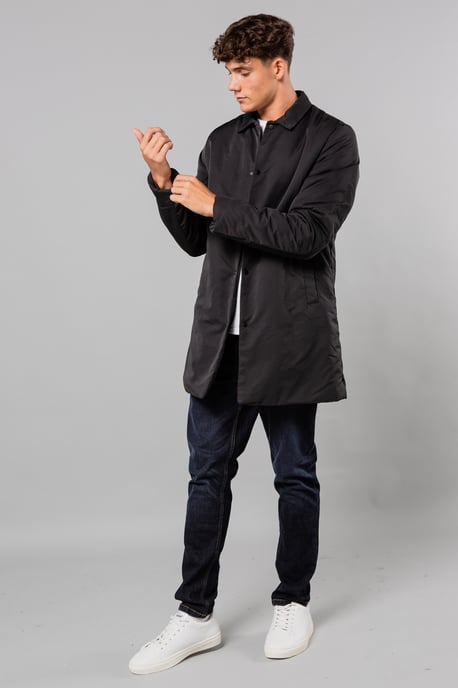 Black Mid-Length Coat With Collar