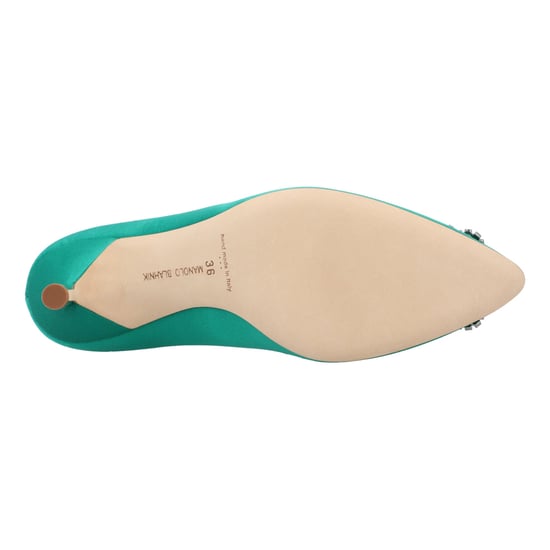 Manolo Blahnik Hangisi 090 Pumps Green - Image 5
