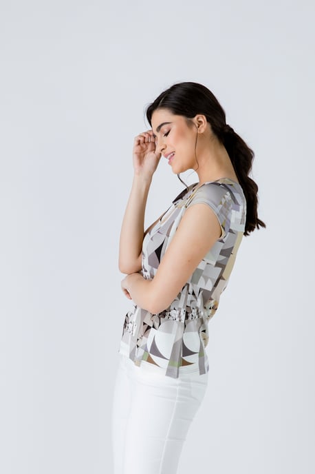 Fitted Print Top in Iron
