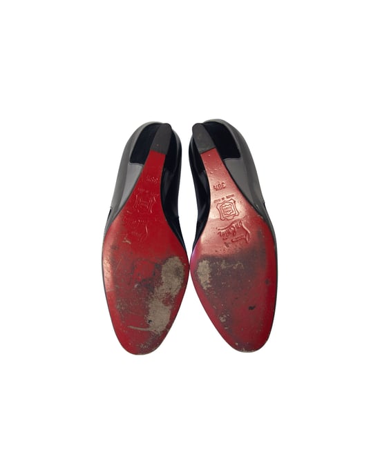Christian Louboutin Metallic Wedge Pumps in Grey Leather - Image 6