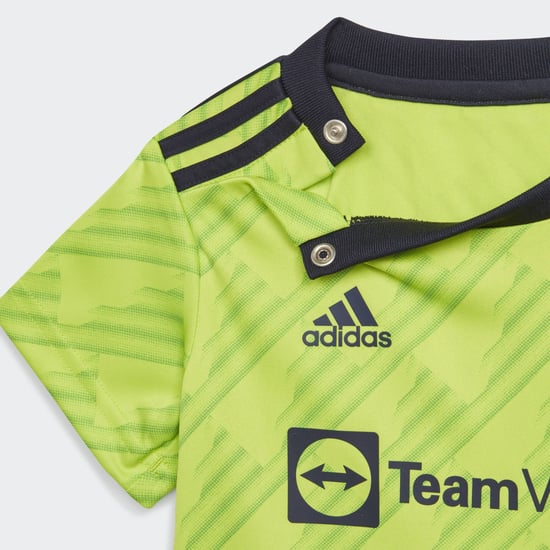 Manchester United 22/23 Third Baby Kit