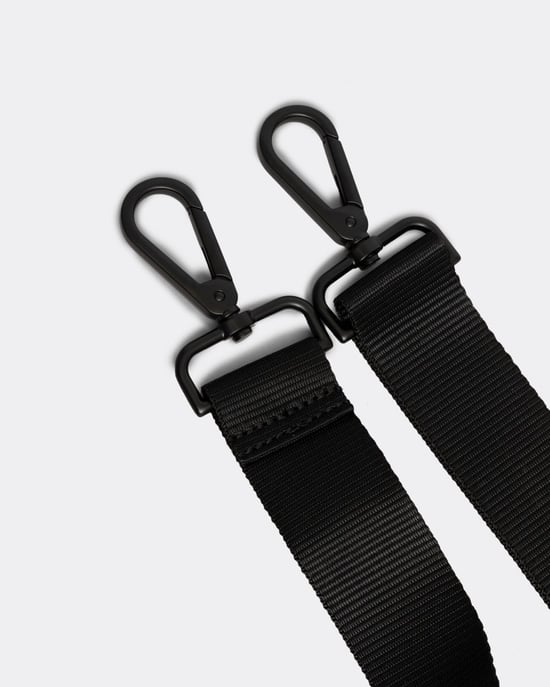 Fred Perry Tonal Barrel Bag - Image 4