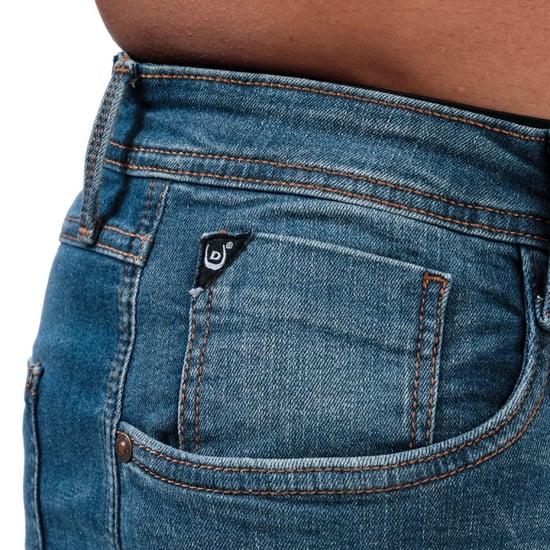 Men's Duck and Cover Maylead Slim Fit Jeans in Denim - Image 6
