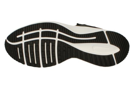 Nike Quest 3 Shield Mens Black Trainers - Image 5