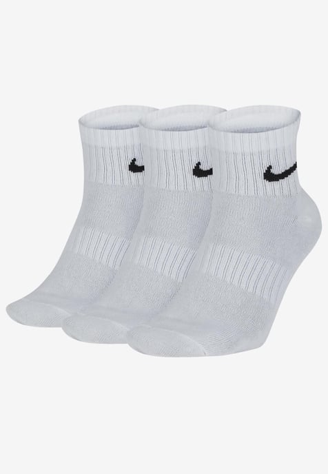 Nike Dry Cushion Everyday 3 Pairs Ankle Socks in White - Image 1