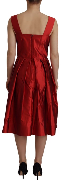 Dolce & Gabbana Röd A-linjeformad Plisserad Satin Silke Klänning för Kvinnor - Image 3