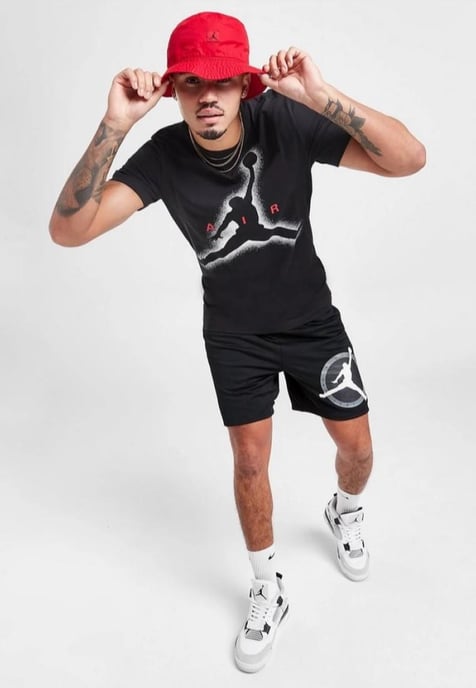 Nike Air Jordan Large Graphic Mens T Shirt in Black - Image 4