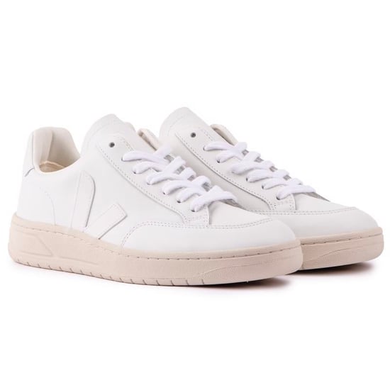 Veja V-12 Trainers - Image 2