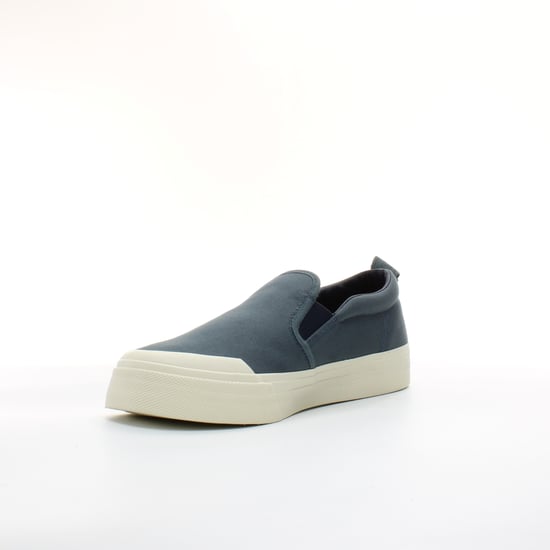 Lyle & Scott Duncan Mens Blue Plimsolls - Image 4