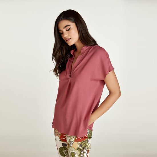 Sleeveless Burgundy Linen Style Top