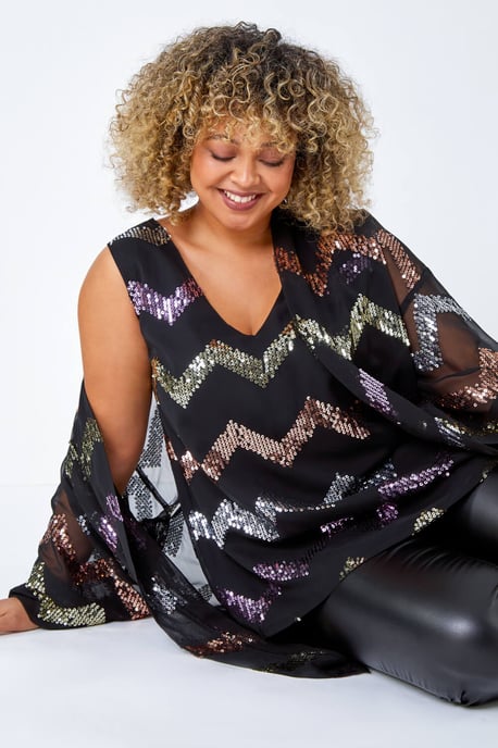 Curve 3/4 Sleeve Sequin Zig Zag Kimono