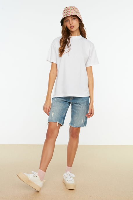 Trendyol Women's Straight ted T-Shirt - Image 4