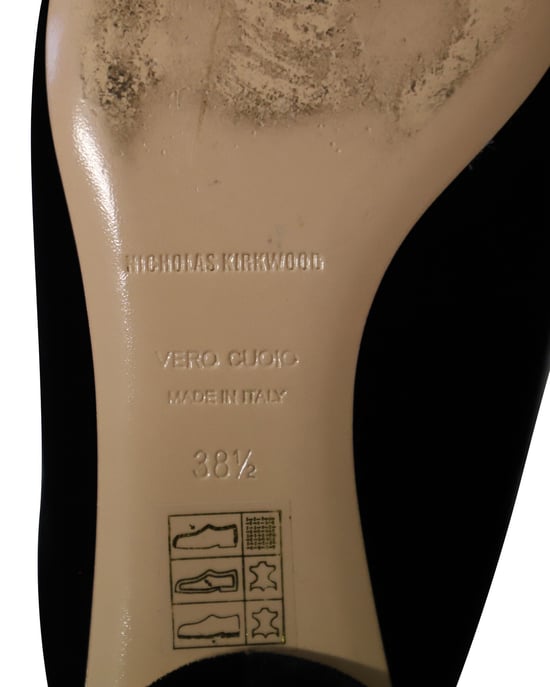 Nicholas Kirkwood Beya Flat Mules in Zwarte Fluweel - Image 6