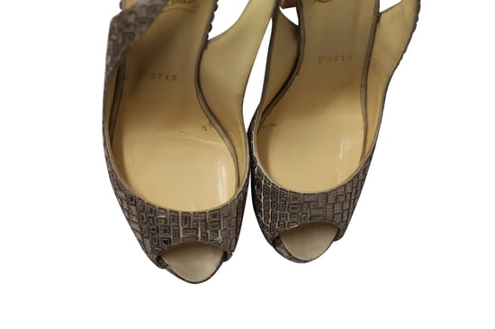 Christian Louboutin Prive Mosaique 120 Pumps in Zilver Acryl - Image 5