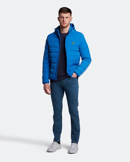 Lyle & Scott Crew Neck Sweatshirt in Navy - Image 2