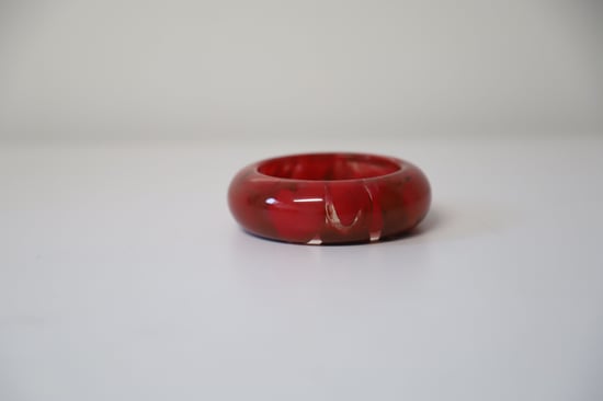 Lanvin Marble Resign Bangle Bracelet in Red and Black Plastic - Image 6
