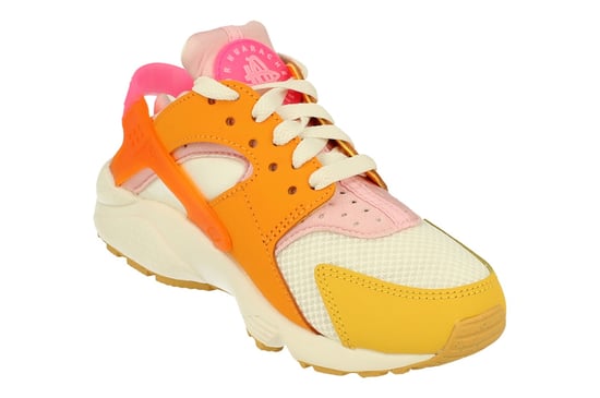 Nike Womens Huarache White Trainers - Image 4