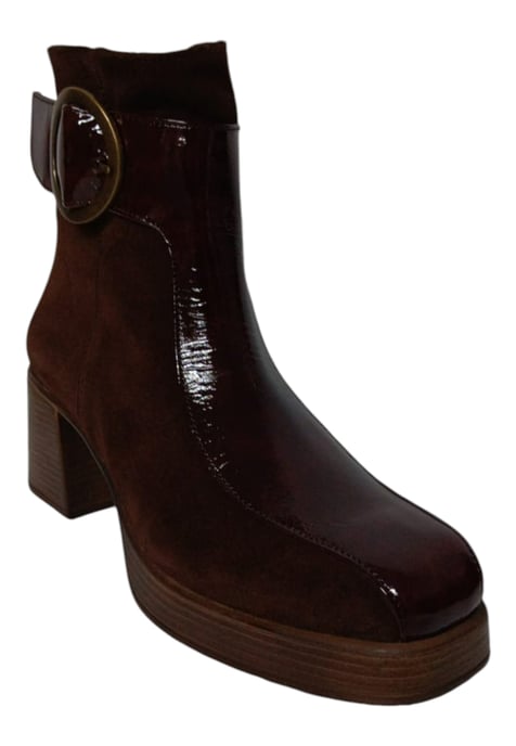 Brown women's heeled ankle boot
