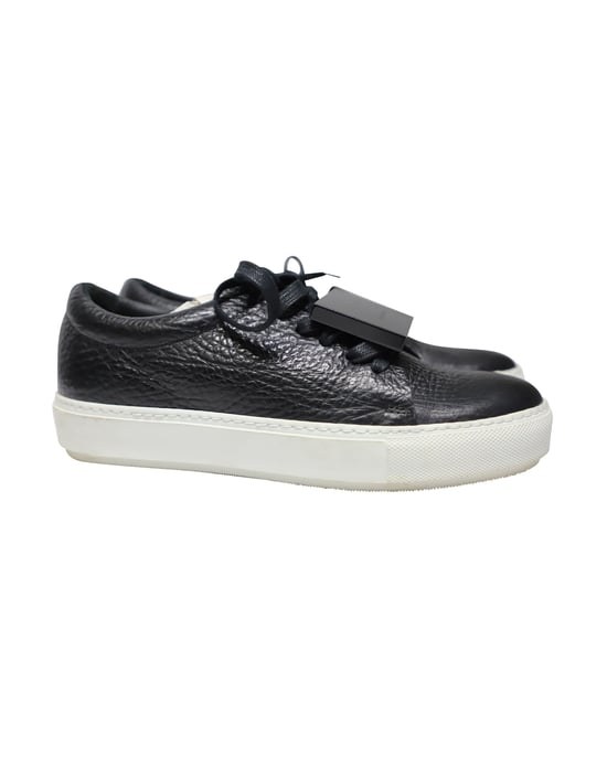 Acne Studios Adriana Low Top Sneakers in Black Calfskin Leather - Image 3